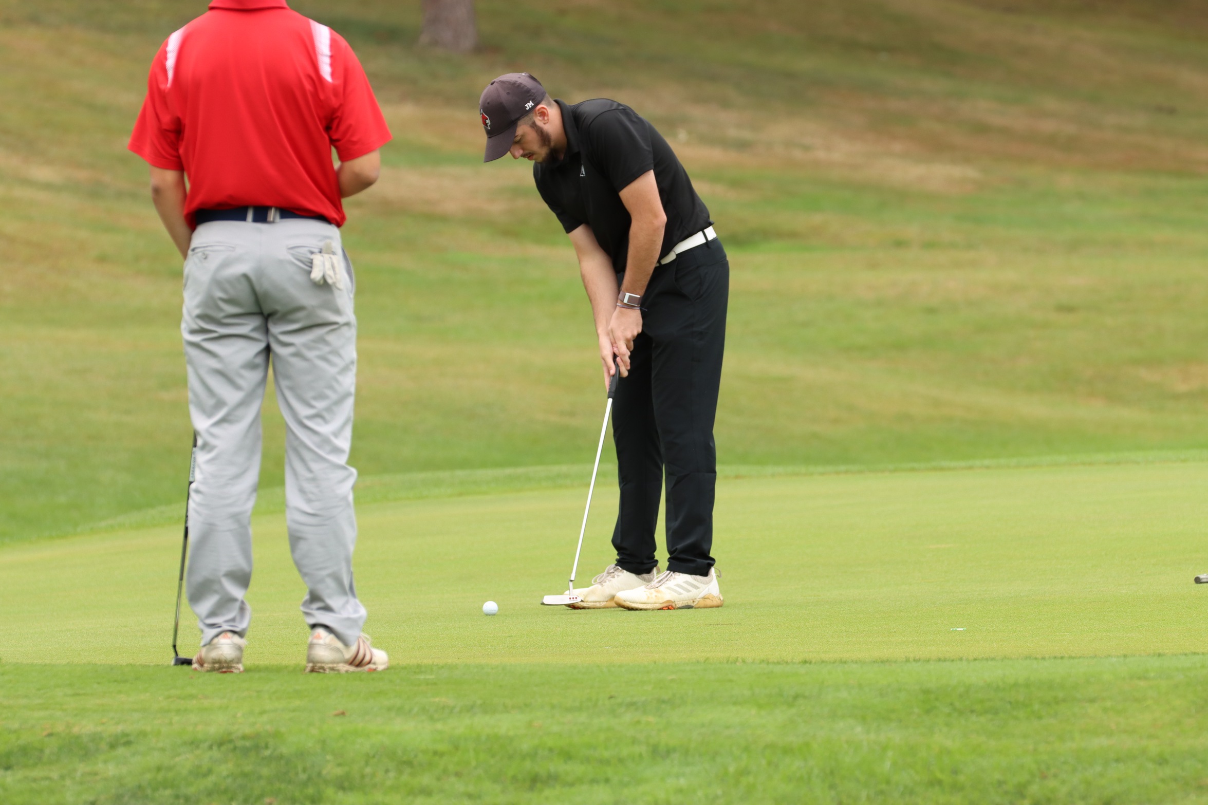 Men's Golf rounds out season at WHAC Championships