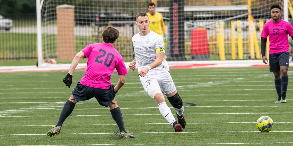 Men's Soccer comes up short against Crusaders in WHAC Quarterfinals
