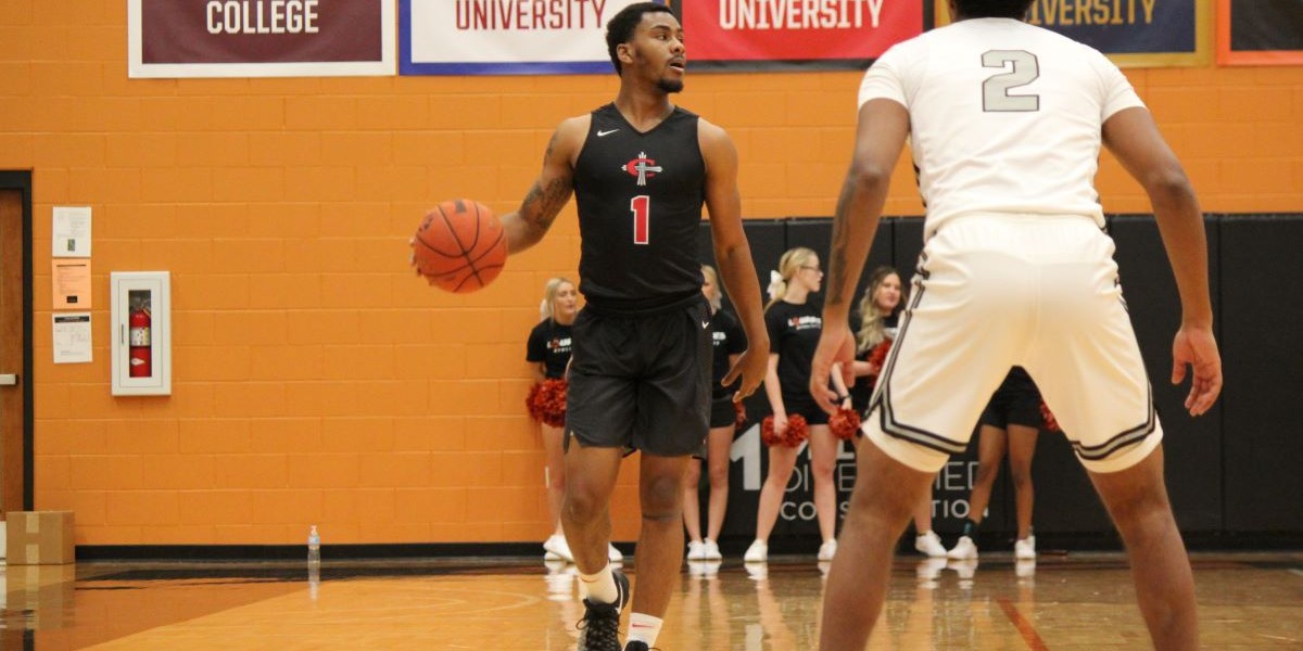 Men's basketball snaps losing skid with a 95-86 win over UNOH
