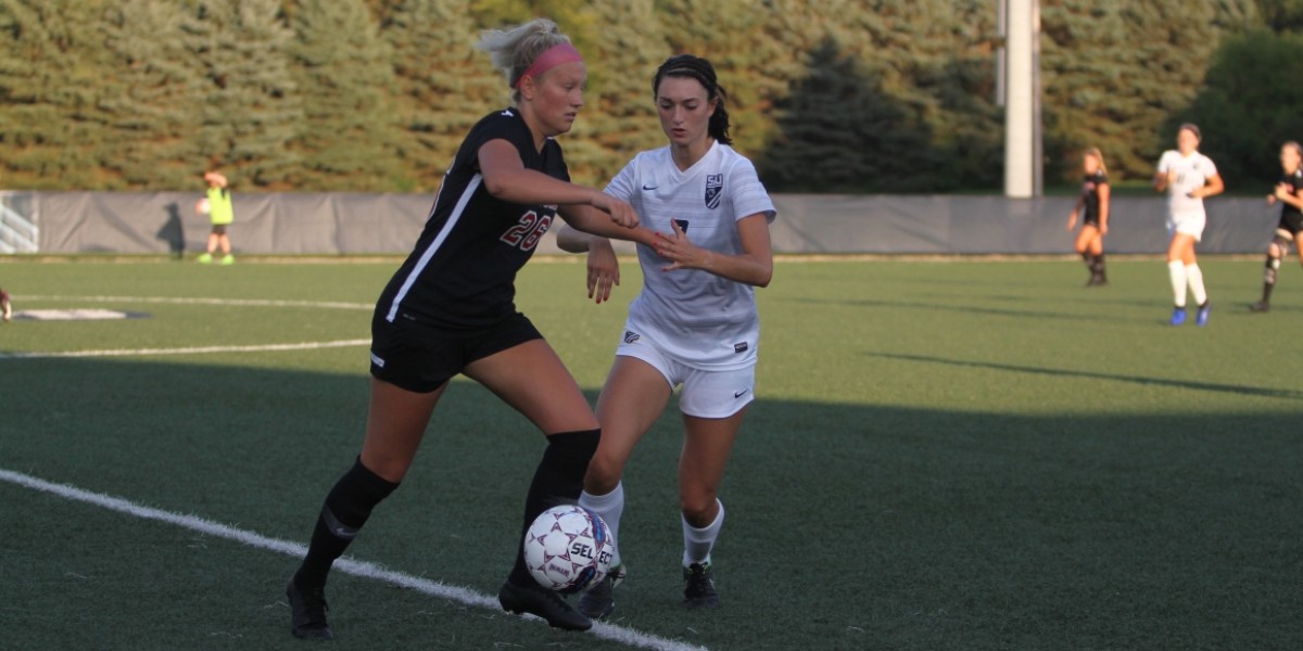 Women's soccer completes upset over No. 4 Spring Arbor, 1-0