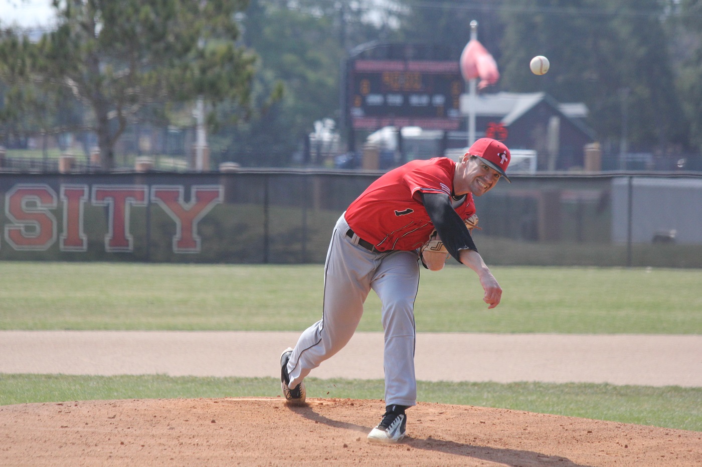 Baseball extends win streak to six games in sweep over Siena Heights
