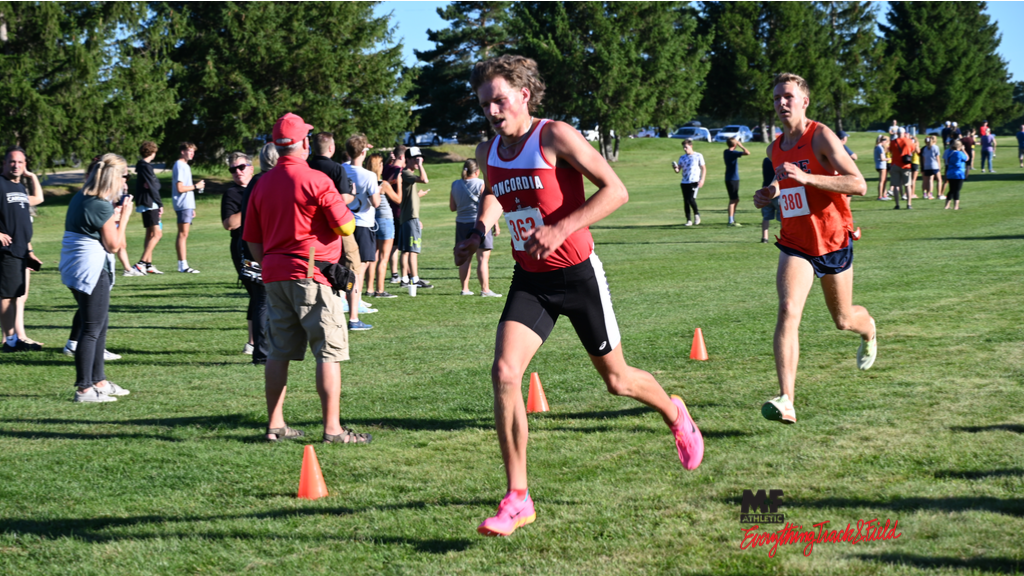 Bauer finishes 10th, Men’s Cross Country open 2023 season at Comet Open