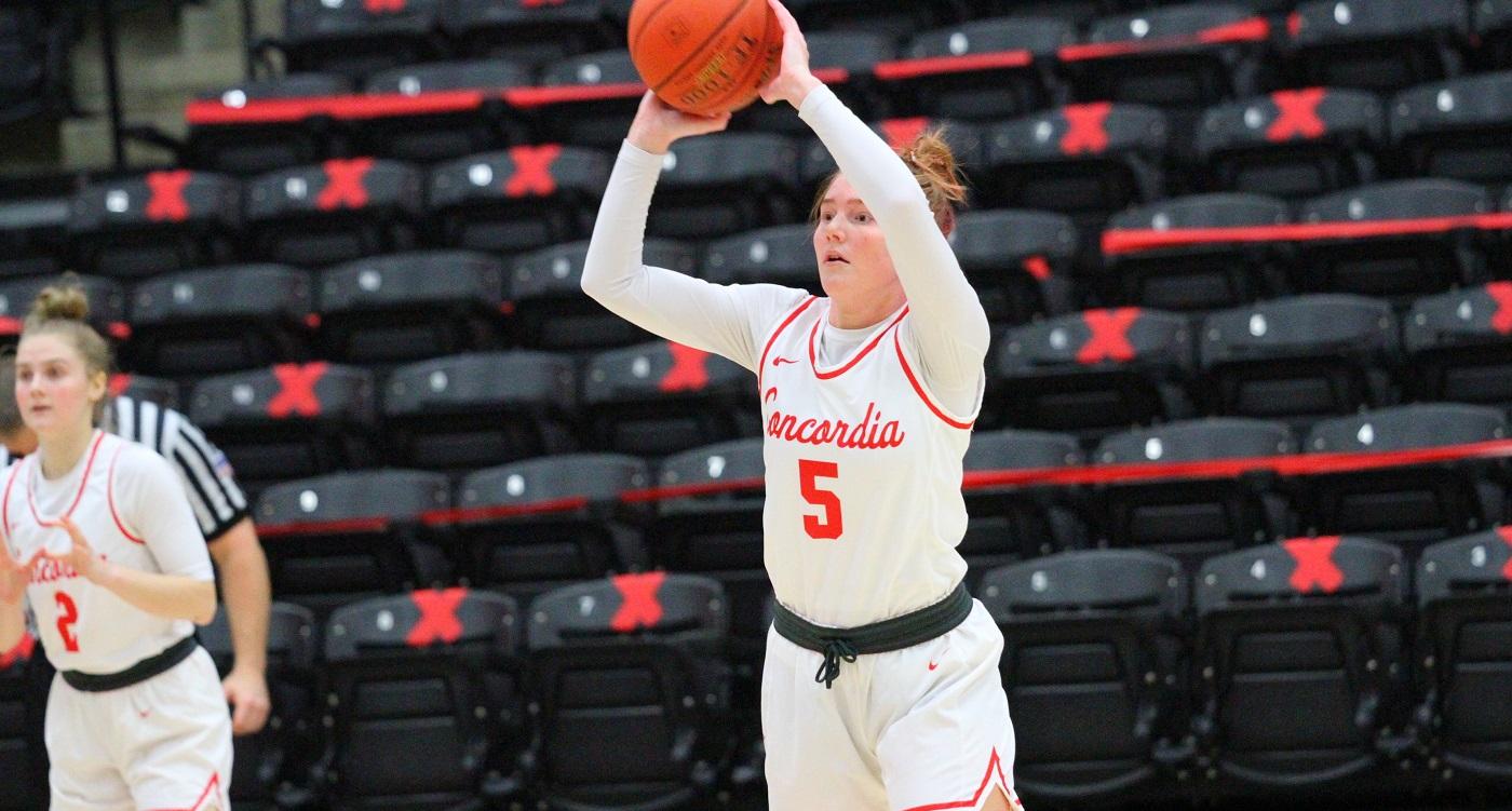 Cardinals use balanced attack to defeat Bluefield State College, 81-66