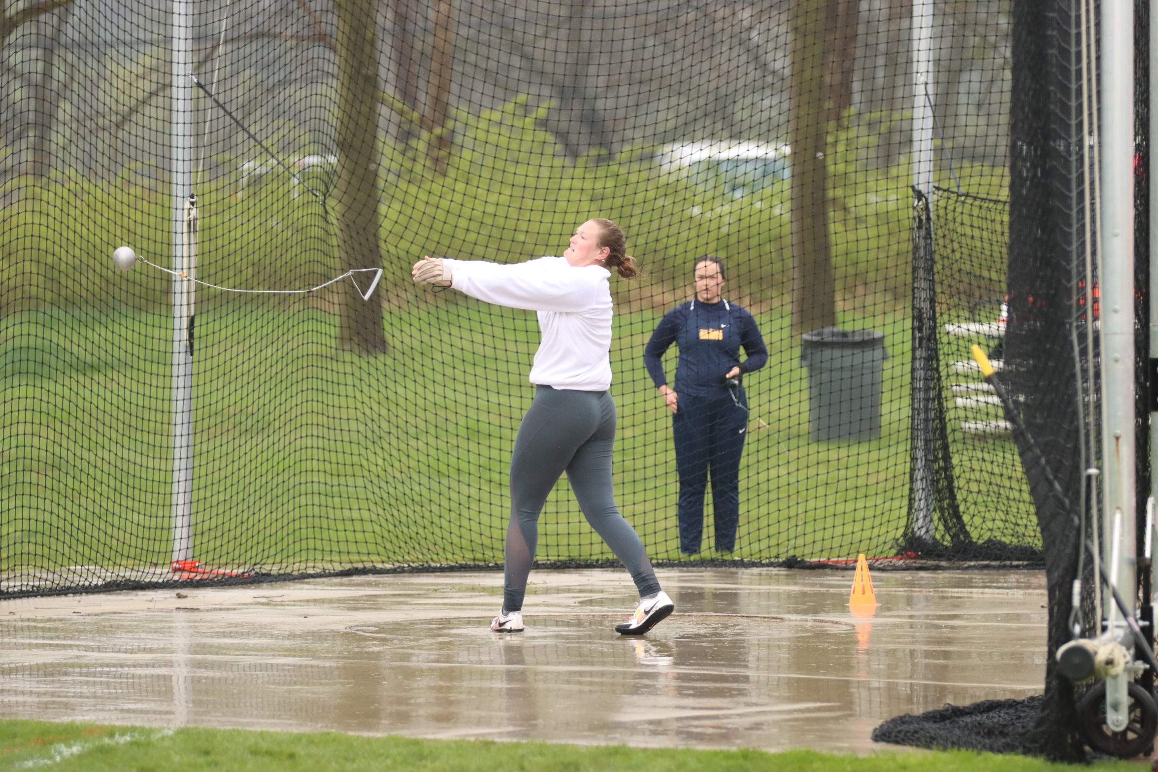 Women's Track and Field puts on strong showing at Alumni Legacy Meet