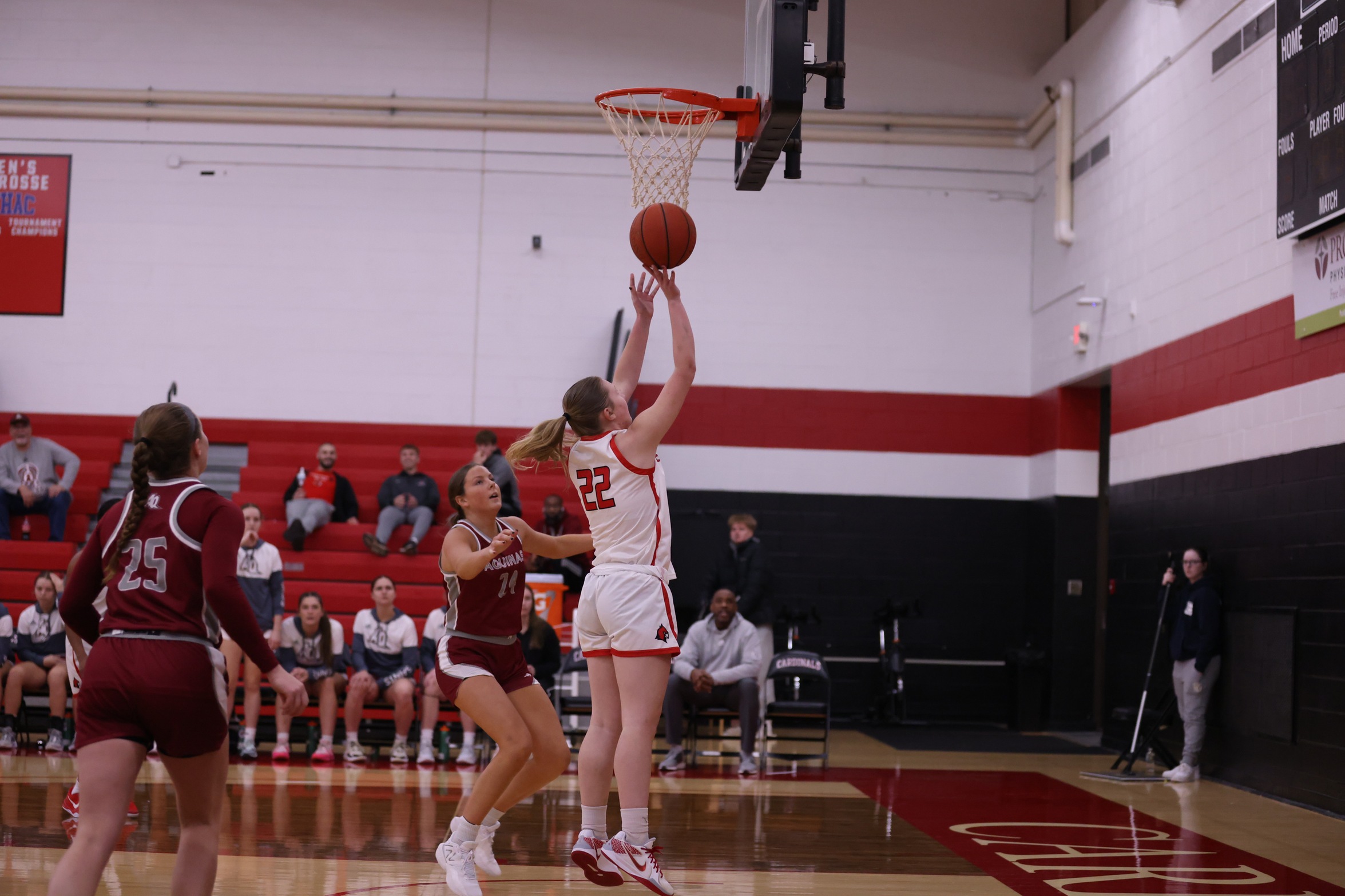 Women's Basketball makes comeback effort but falls short at Lourdes