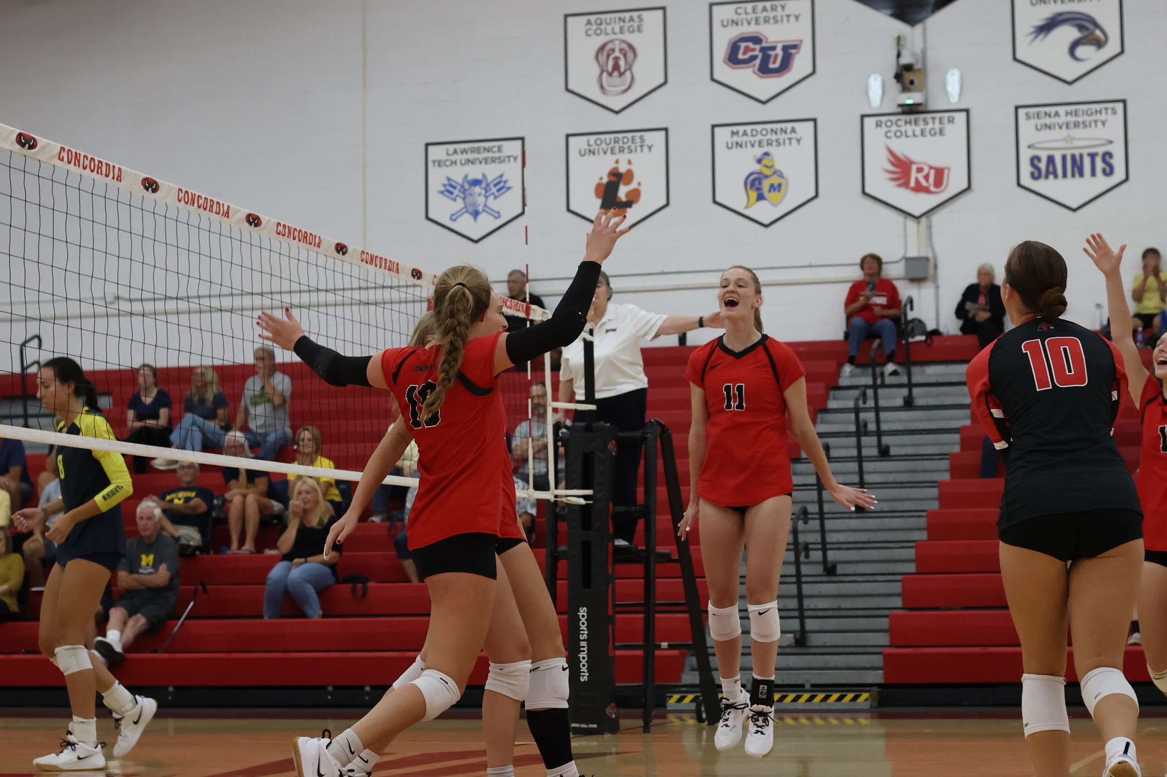 CUAA Wins 3-2 In Thrilling 5 Set Match at RCU!