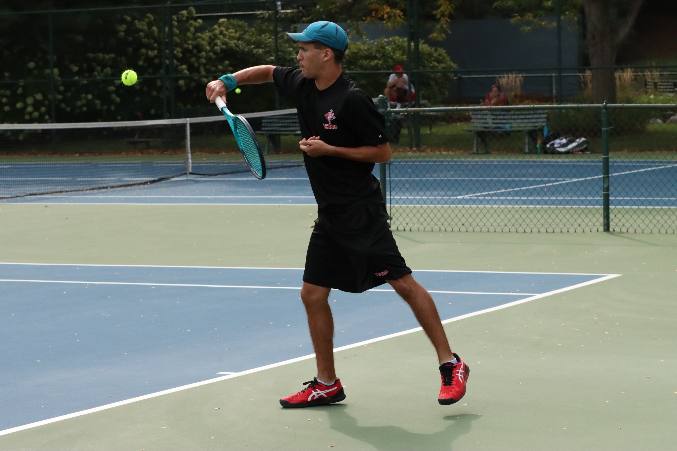 Men's Tennis drops match at #4 UNOH