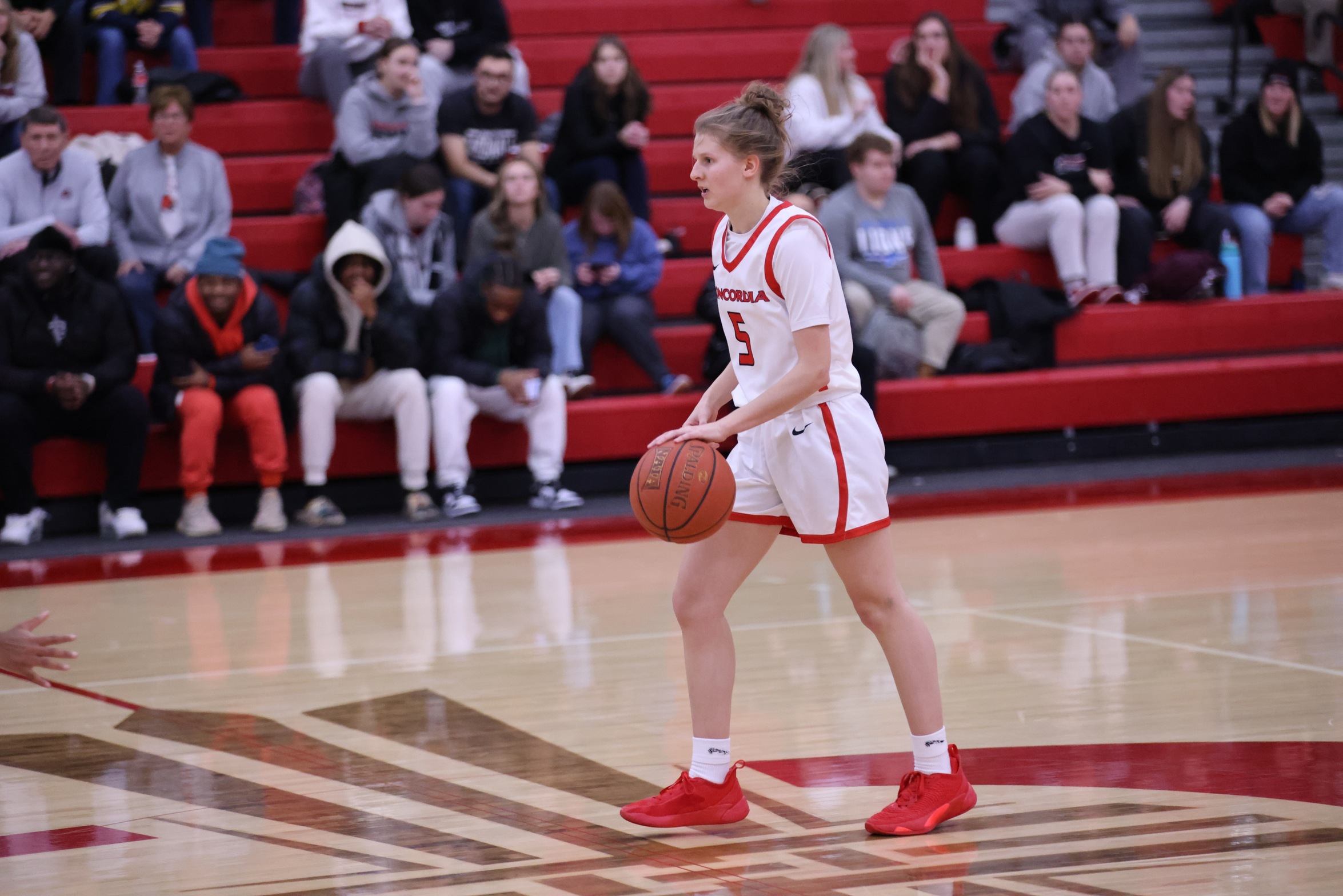 Women's Basketball falls in close matchup to #RV Siena Heights
